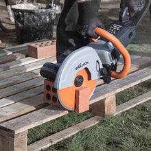 Tarcza diamentowa Evolution 230 mm Premium z wysoką koncentracją diamentu, segmentową krawędzią i otworem